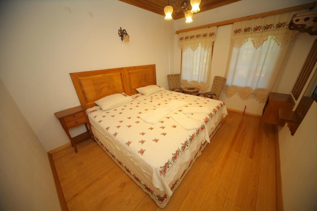 Birgi Ata Konagi Aparthotel Buitenkant foto